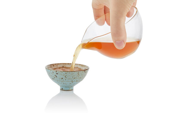 Feel Good Chai Vegan Pouring - Ripple Effect Tea