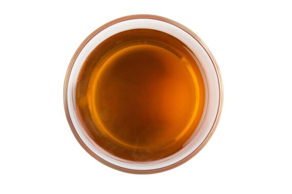 Whole Leaf Peppermint Tea - Liquor Shot colour - Ripple Effect Tea